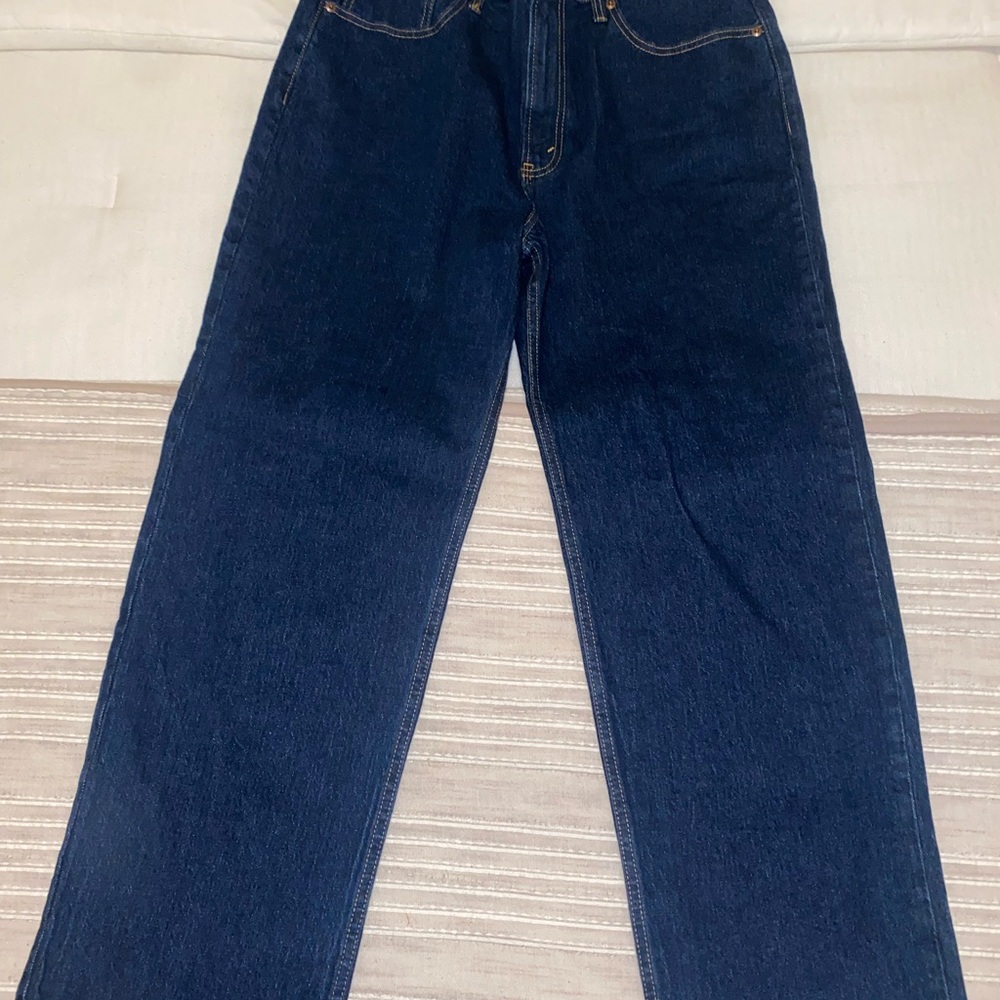 Abercrombie & Fitch Dark Blue Women’s Vintage Straight High Rise Jeans